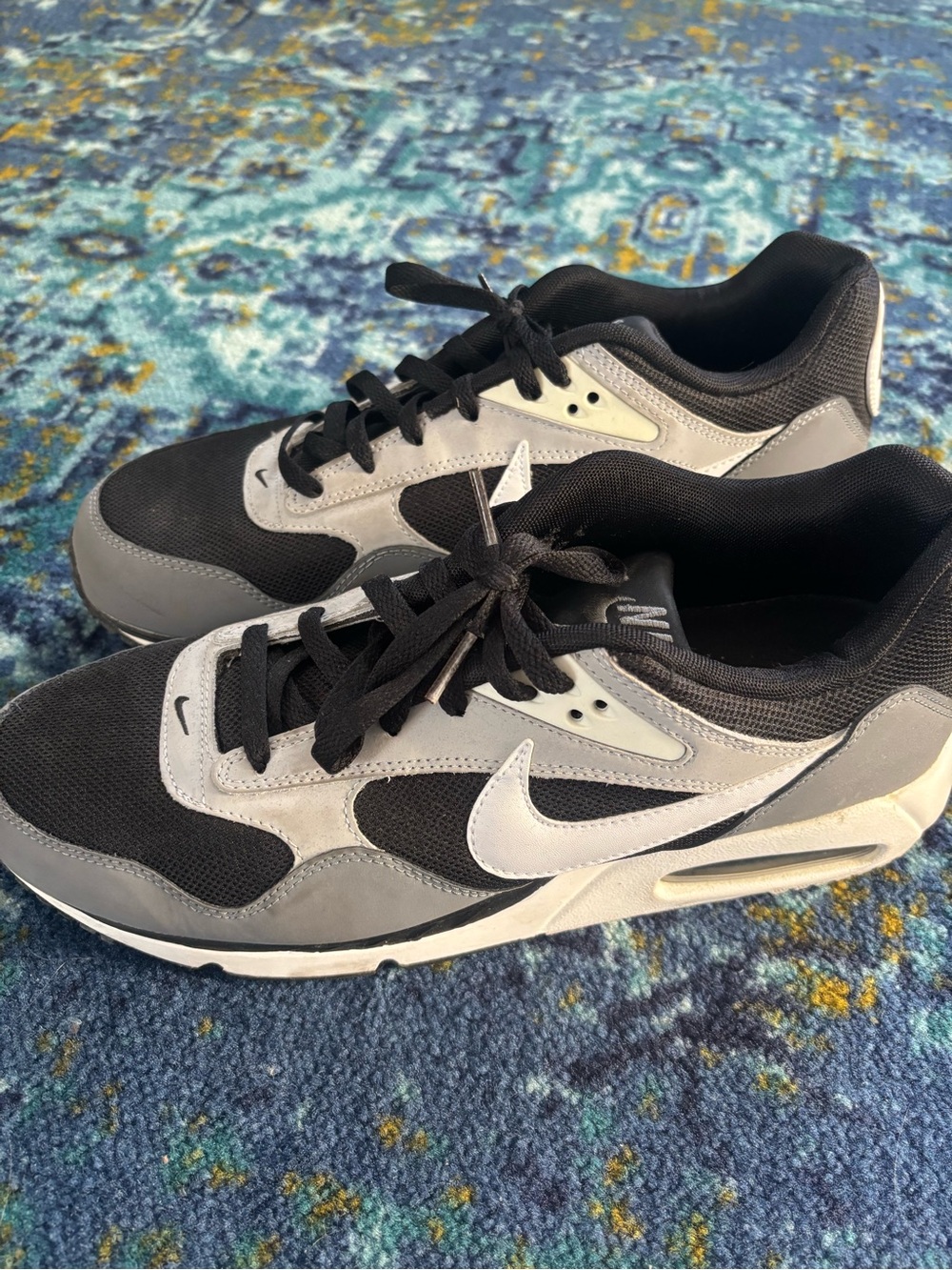 Nike Black, Gray & White Runner Sneakers - Picture 2 of 4